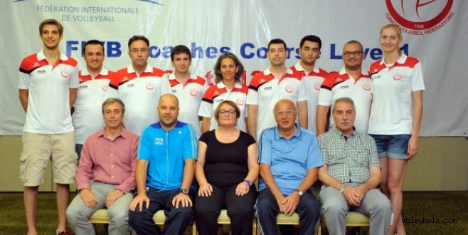 1. Kademe FIVB Antrenörlük Kursu başladı..