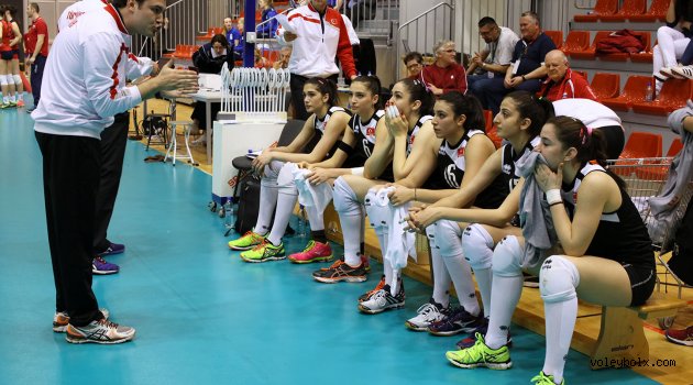19 Yaş Altı Bayan Voleybol Milli Takımımız Avrupa Şampiyonası'na Katılma Hakkı Kazandı