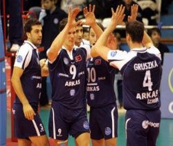 Arkas tam gaz!
