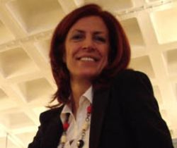 Arzu Savaş Babasını Kaybetti