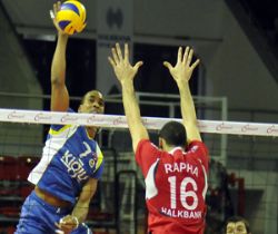 Halkbank:2 - Fenerbahçe:3