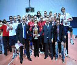 MEF Okulları ve Tofaş Birinci Lig'de (FOTO)