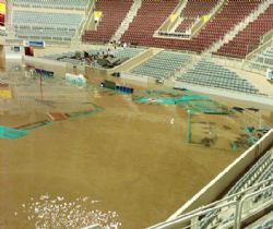 Antrenör Bernardinho'nun Rio de Janeiro Takımı Geceyi Stadyumda Geçirdi...