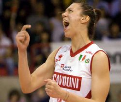 İtaltya'da İlk Finalist Pesaro...