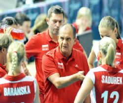 Jerzy Matlak, Kadroyu Açıkladı!