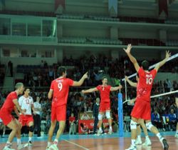 A Erkekler Yeniden Ankara’da