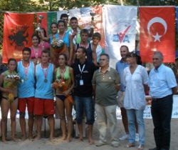 U20'den Bayanlar ve Erkeklerde Madalya Geldi