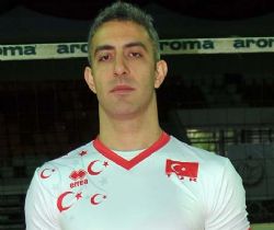 Sinan Cem Tanık Evleniyor