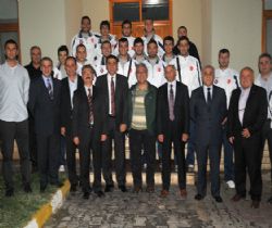 Halkbank’tan moral yemeği