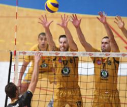 Fransa'da 4. hafta sonunda Poitiers lider...