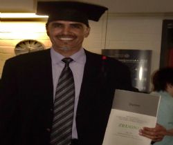 Gürsel Yeşiltaş diplomayı aldı!...