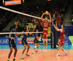 Noliko Maaseik:3 - Arkas:1