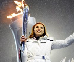 Neslihan, Universiade Erzurum-2011 Meşalesi'ni Taşıdı!...