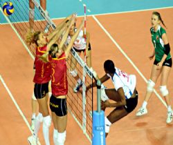 Galatasaray MP:3 - Karşıyaka İZKA:0 (FOTO)