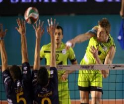 İtalya'da Trentino ve Padova Liderliklerini Sürdürdü...
