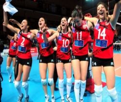 Vakıfbank mutluluktan uçuyor