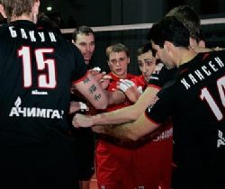 Kazan ve Belchatow Yerini Korudu