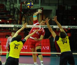 Ziraat Bankası:3 - Fenerbahçe:1 (FOTO)