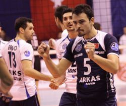 Arkas Spor tarihi maça hazır