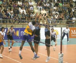 Arjantin'de Drean Bolivar - UPCN Finali