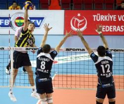Arkas ile Fenerbahçe finalde kapışacak