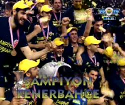 Fenerbahçe'nin Şampiyonluk Sevinci (VİDEO)