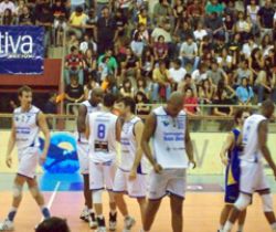 Arjantin'de Final Serisi 3-2 Oldu