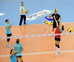 Voleybolda milli mesai sürüyor
