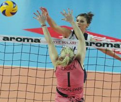 Fenerbahçe Acıbadem finalde (FOTO)