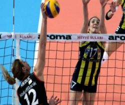 Fenerbahçe-Vakıfbank serisinde heyecan artıyor