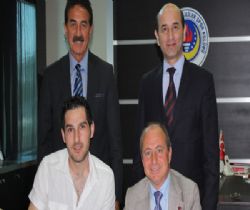 Dorçe TED Ankara Kolejliler'de ilk imza atıldı