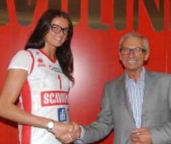 Serena Ortolani Scavolini Pesaro'da...