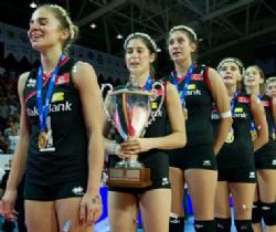 1 basketbolcu = 50 voleybolcu