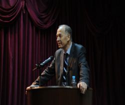 Eğitim Kurulunun Yeni Koordinatörü Prof. Dr. Yüksel Kavak