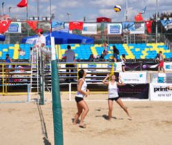 Kalamış'ta Plaj Voleybolu Turnuvası tamamlandı...
