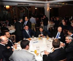 Gümüşhane voleybol takımına destek gecesi