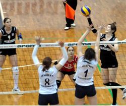Beşiktaş:2 - İllerbankası:3 (FOTO)