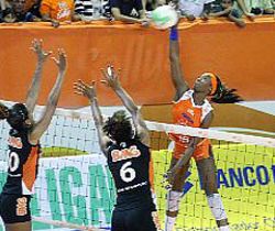 Brezilya'da Sollys ilk maçı 3-0 kazandı...