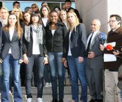 Sarı Melekler, Yıldırım'ı duygulandırdı..