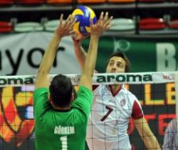 2.lig erkeklerde final takımları belli oldu