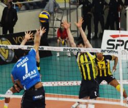 Fenerbahçe Grundig:3 - Arkas:1