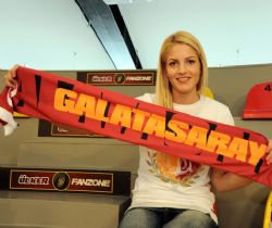 Sinem Barut Galatasaray'da...
