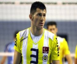 Emre Batur Halkbank'ta!