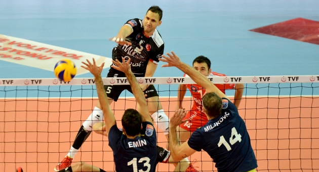 Halkbank:3 - Fenerbahçe:1