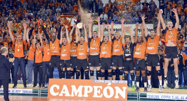 İspanya Kupası'nda Şampiyon CAI Voleibol Teruel!.. (FOTO)