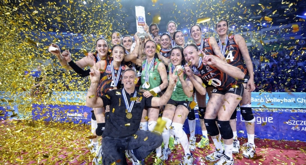 Şampiyonlar Ligi Şampiyonu Eczacıbaşı VitrA!.. (FOTO)