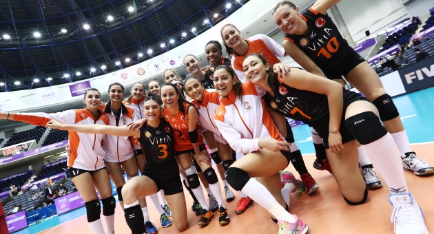 Eczacıbaşı VitrA, ikinci maçta 3 puanı kaptı (FOTO - VIDEO)