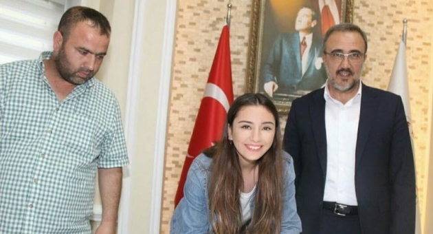 Alaşehir Belediye Spor, Berrak Kakaşçı'yı transfer etti