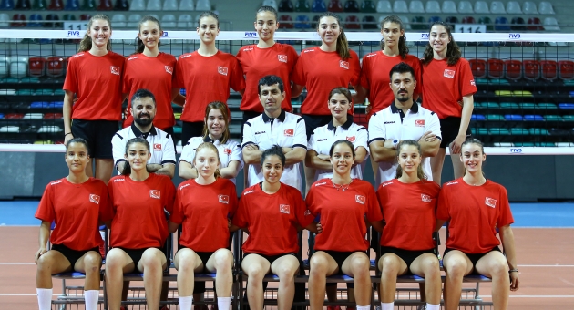 Küçük Kızlar, Balkan Şampiyonası'na Ankara’da Hazırlanıyor