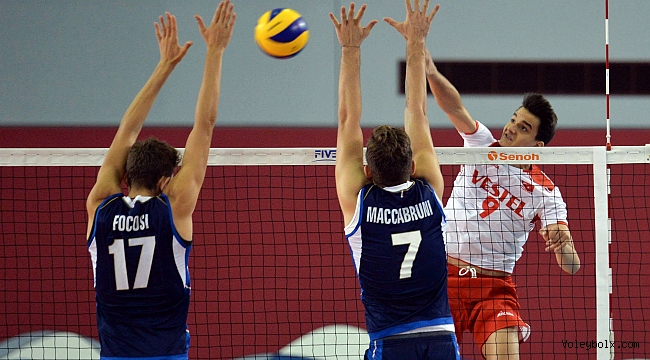 U19 Milliler İtalya'ya 5. Sette Kaybetti